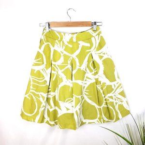 ♦️5/$20 H&M Green Patterned A-Line Skirt size 4